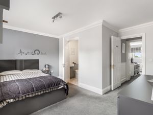 Photo 17- click for photo gallery